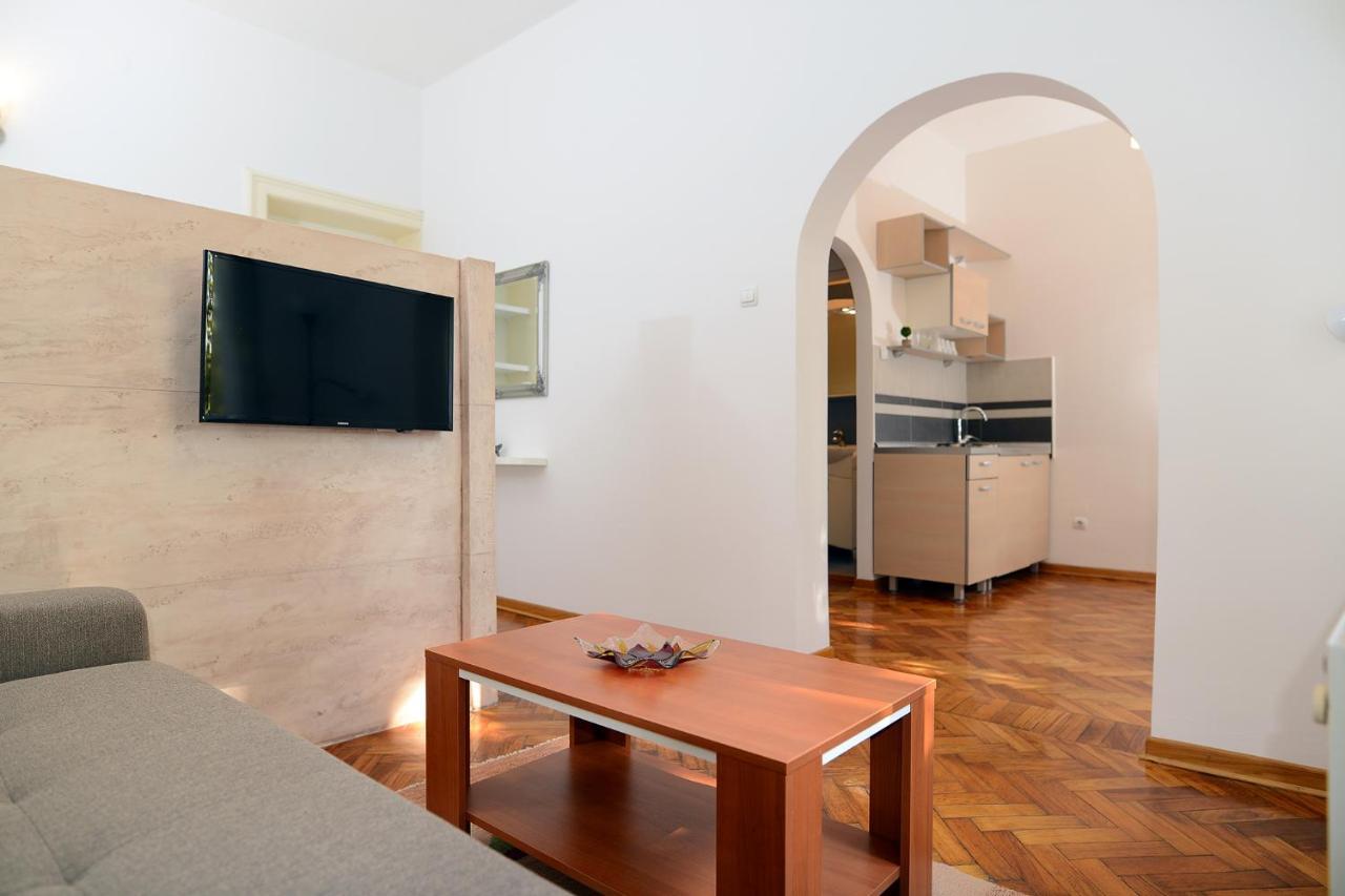 Central Spot Apartments Belgrado Exterior foto